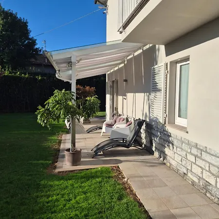 Casabianchilucca לוקה